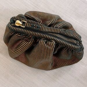 Llani Puff Pouch- in Iron *NWOT